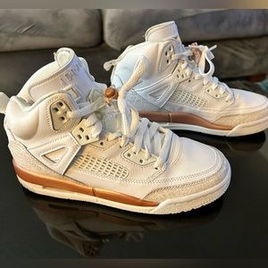 Jordan Spizike 5.5Y (US sizing)